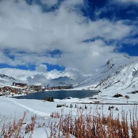 Apartment Les Moutieres B1 Et B2 - Val Claret-8 By Interhome Tignes